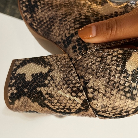 Steve Madden ankle boots sneak woman’s 6.5 - Picture 9 of 11